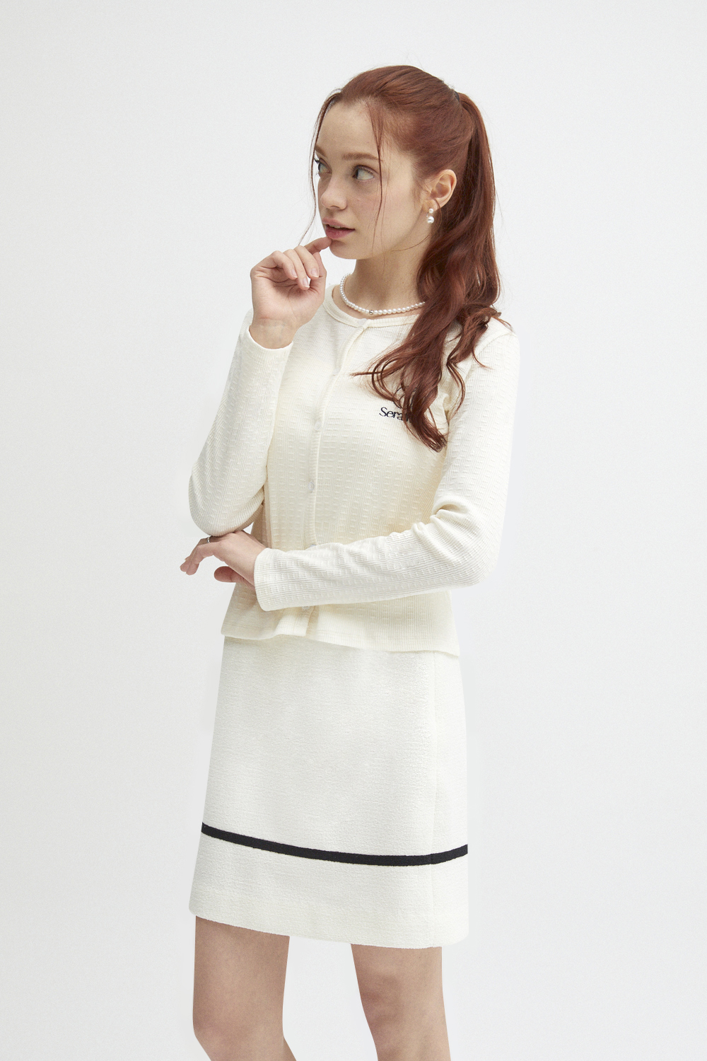 FLOWER EMBROIDERY CARDIGAN_IVORY